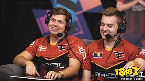 Vitality , GamerLegion , FaZe 和 NAVI 在 BLAST Open Fall 2025：封闭预选赛 A 组的比赛中获胜